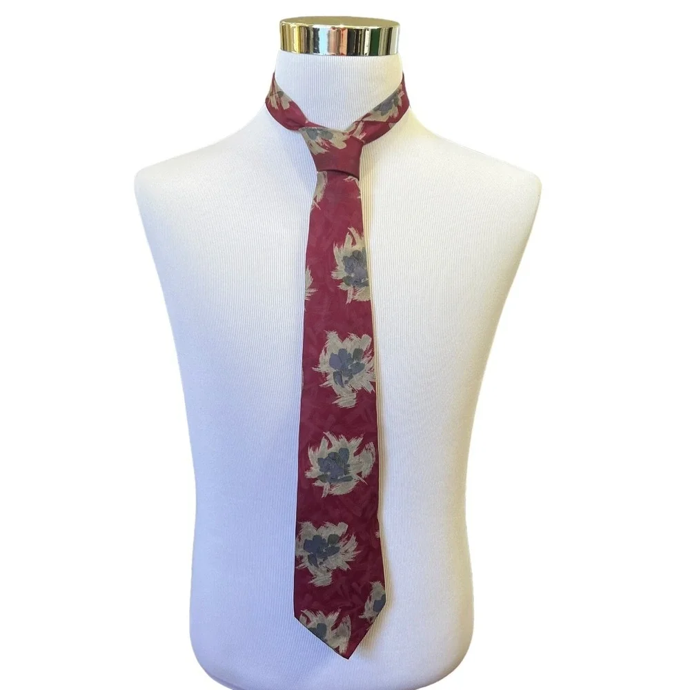 ENRICO COVERI Mens Silk Necktie ITALY Designer Geometric Burgundy/Multi EUC Rare
